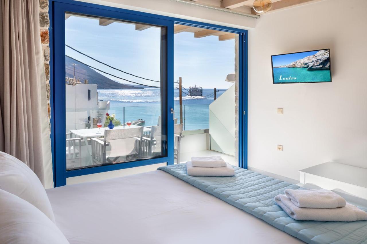 Molos Apartments Loutro Exterior photo