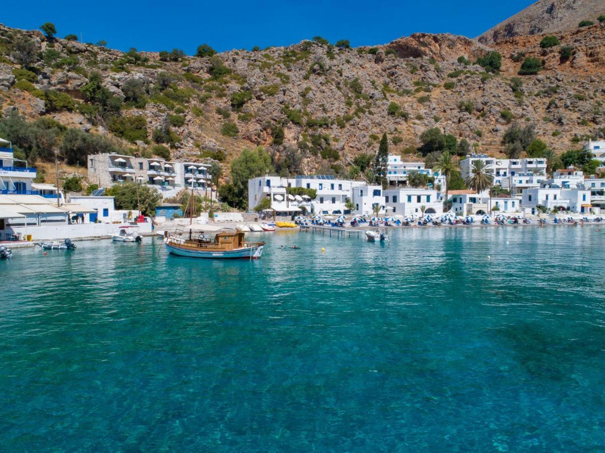 Molos Apartments Loutro Exterior photo