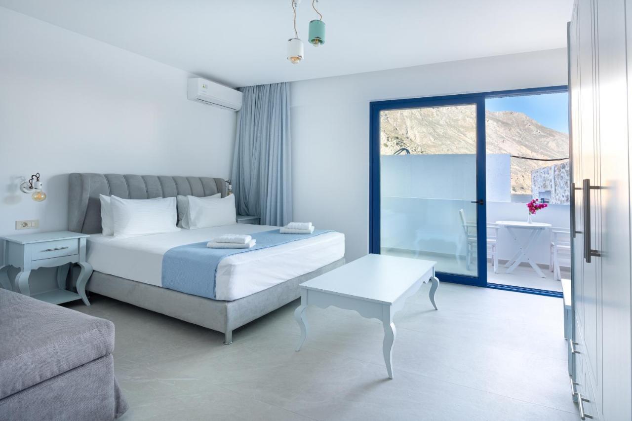 Molos Apartments Loutro Exterior photo